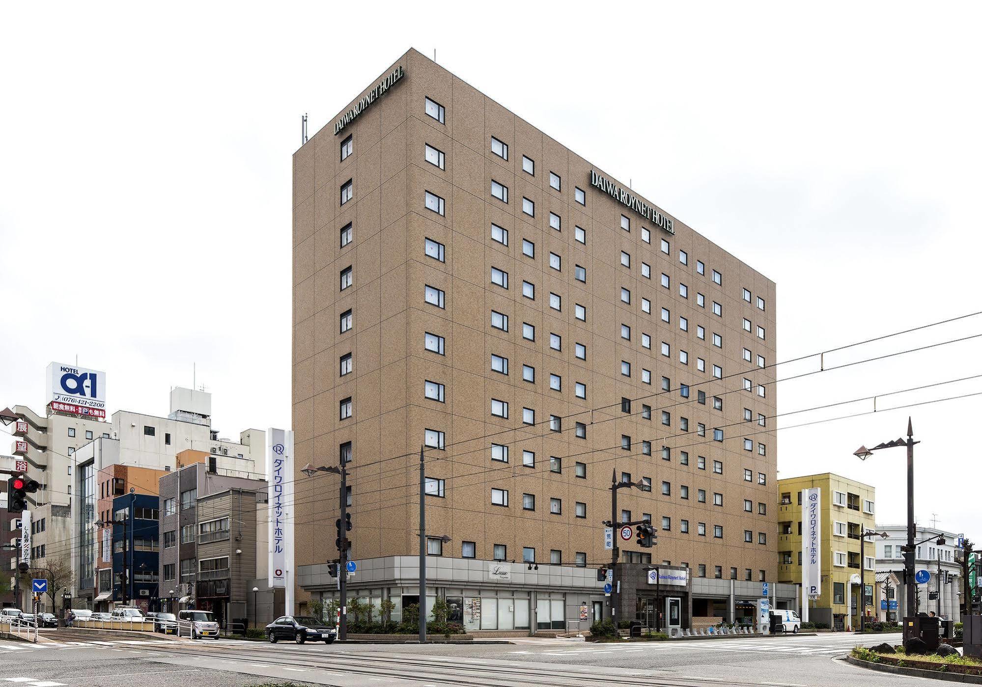 Daiwa Roynet Hotel Toyama Station Exterior foto
